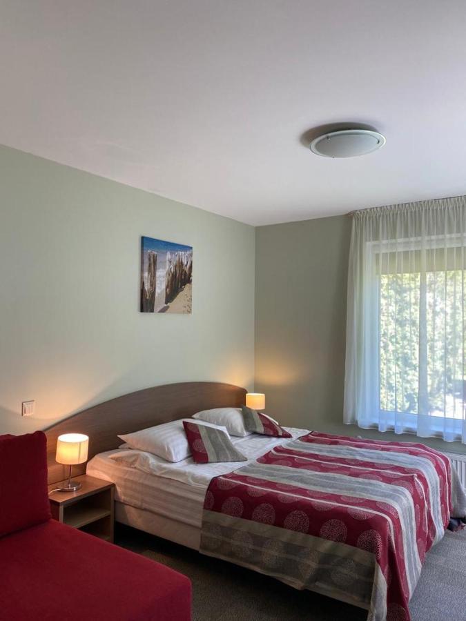 Dzintars Hotel Jūrkalne Exteriér fotografie